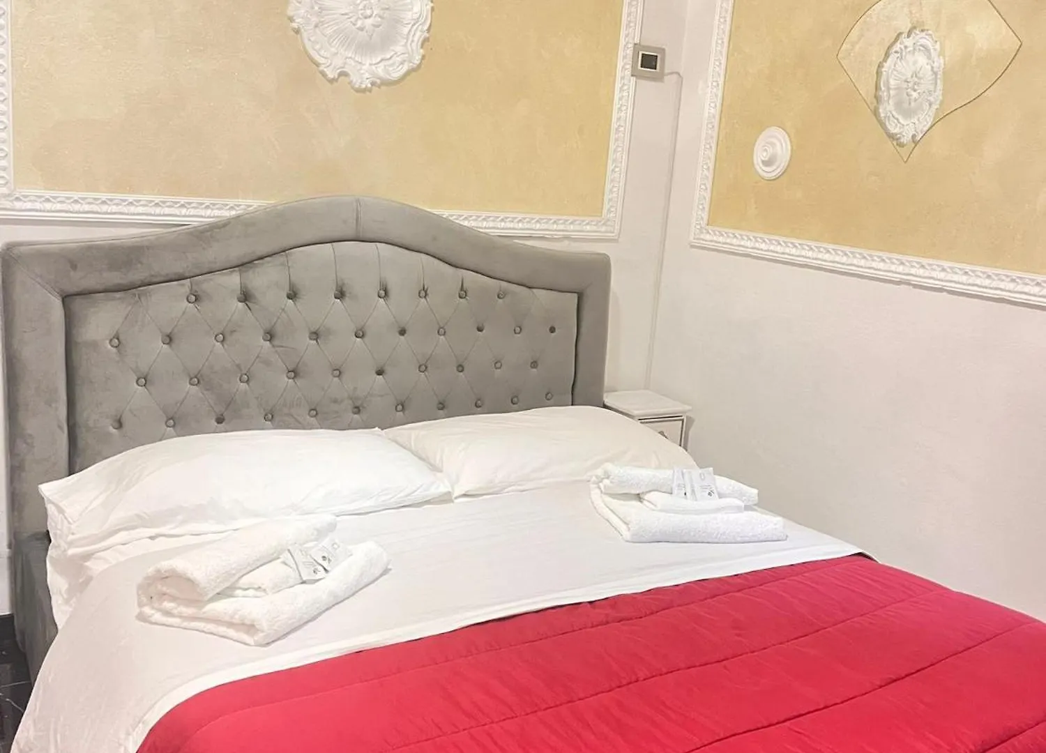 Bed and Breakfast Infinity Passion Rho 0*,
